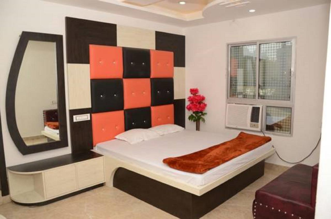 Hotel Natraj Sasaram ภายนอก รูปภาพ