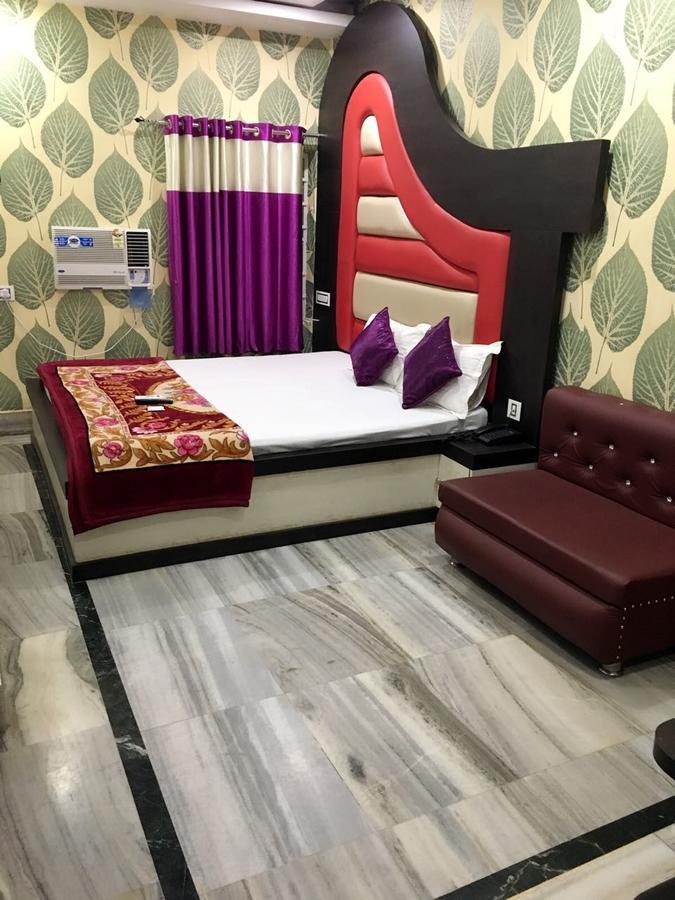 Hotel Natraj Sasaram ภายนอก รูปภาพ
