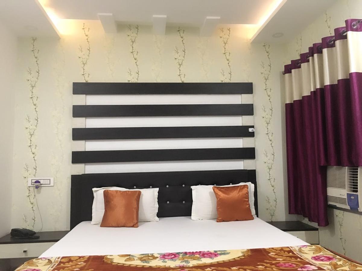 Hotel Natraj Sasaram ภายนอก รูปภาพ