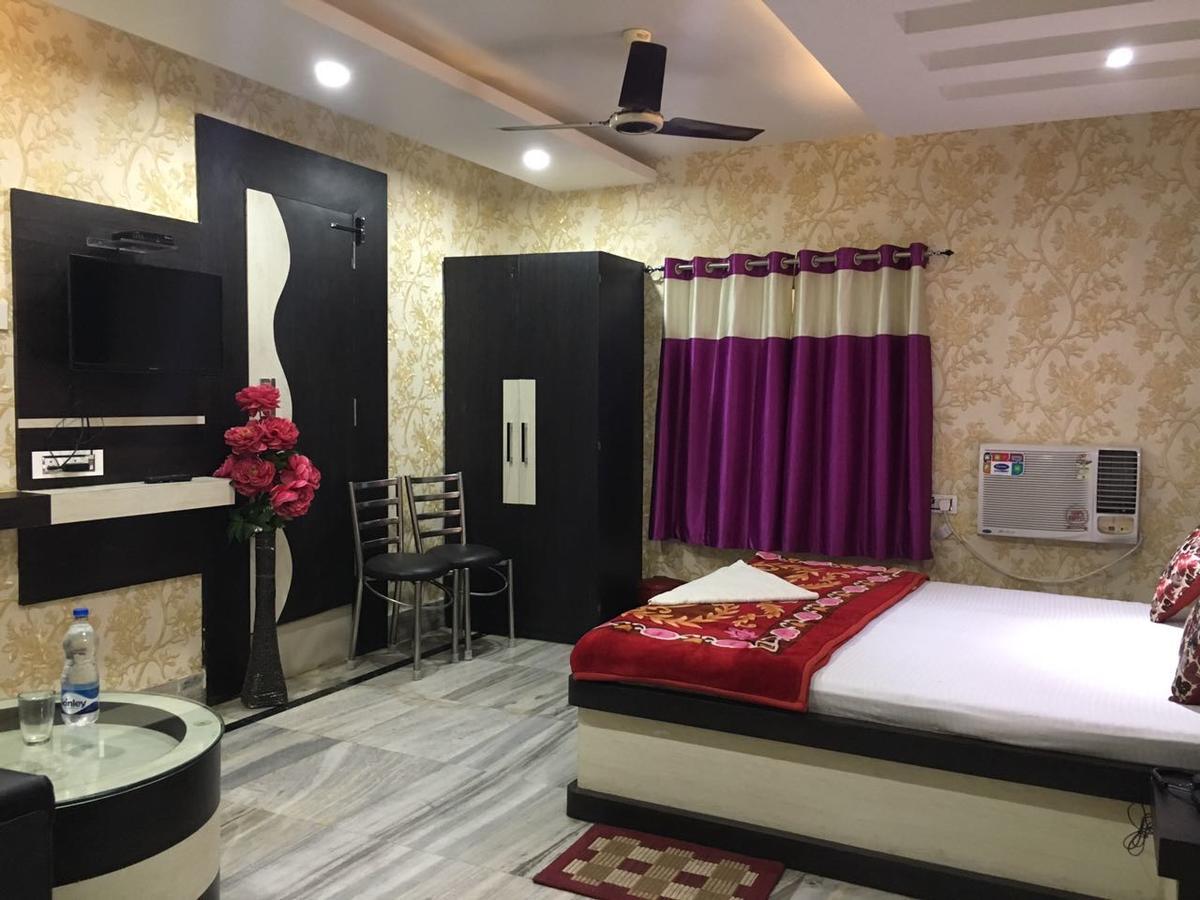 Hotel Natraj Sasaram ภายนอก รูปภาพ
